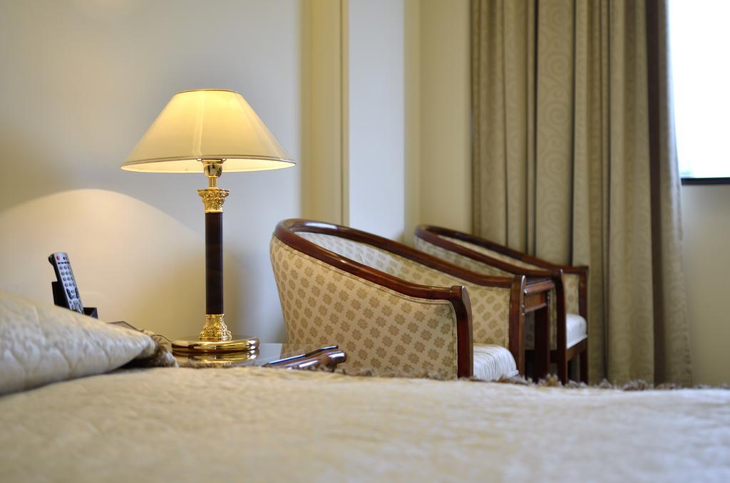 King'S Paradise Hotel Zhongli Zimmer foto